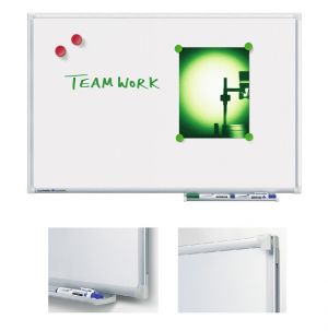 Magnetic dashboard with aluminum frame 60x90 cm.